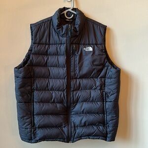 The North Face men’s puffer vest